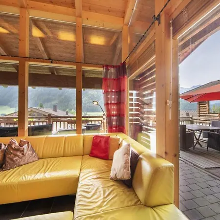 Schoeneben Anton Semesterbostad *