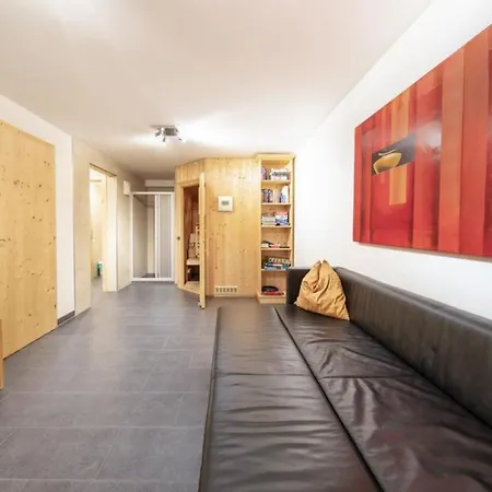 Schoeneben Anton Semesterbostad *