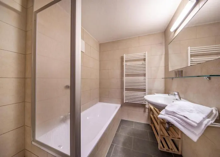 Schoeneben Anton וואלד אים פינצגאו